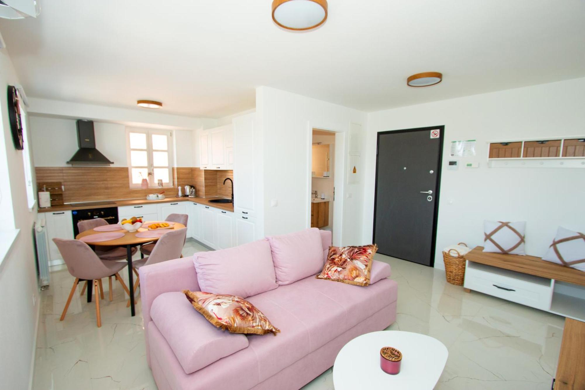 Apartmani Kac Карловац Экстерьер фото