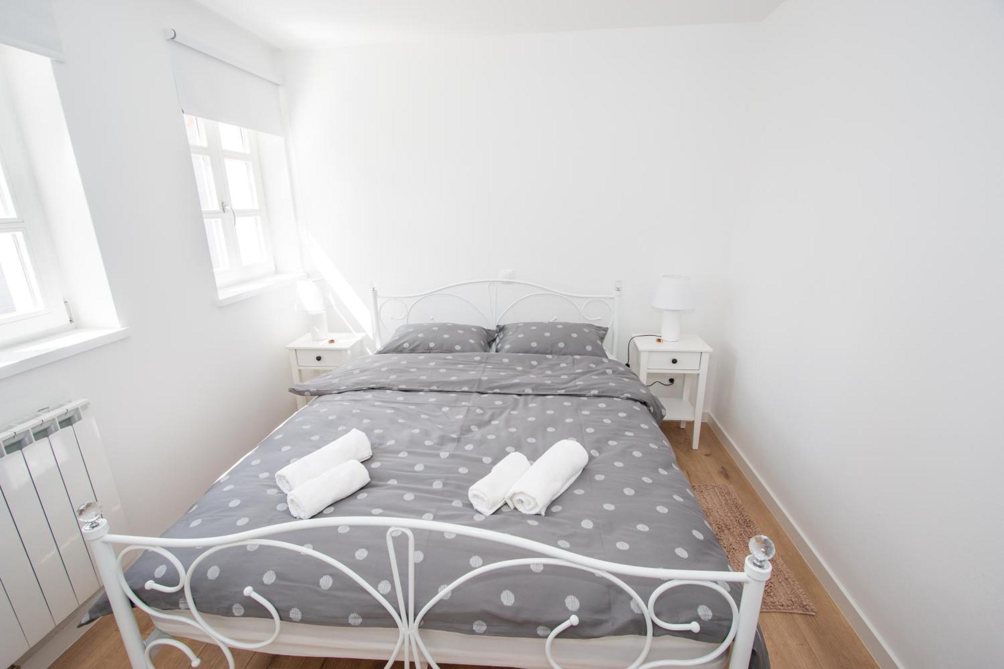 Apartmani Kac Карловац Экстерьер фото