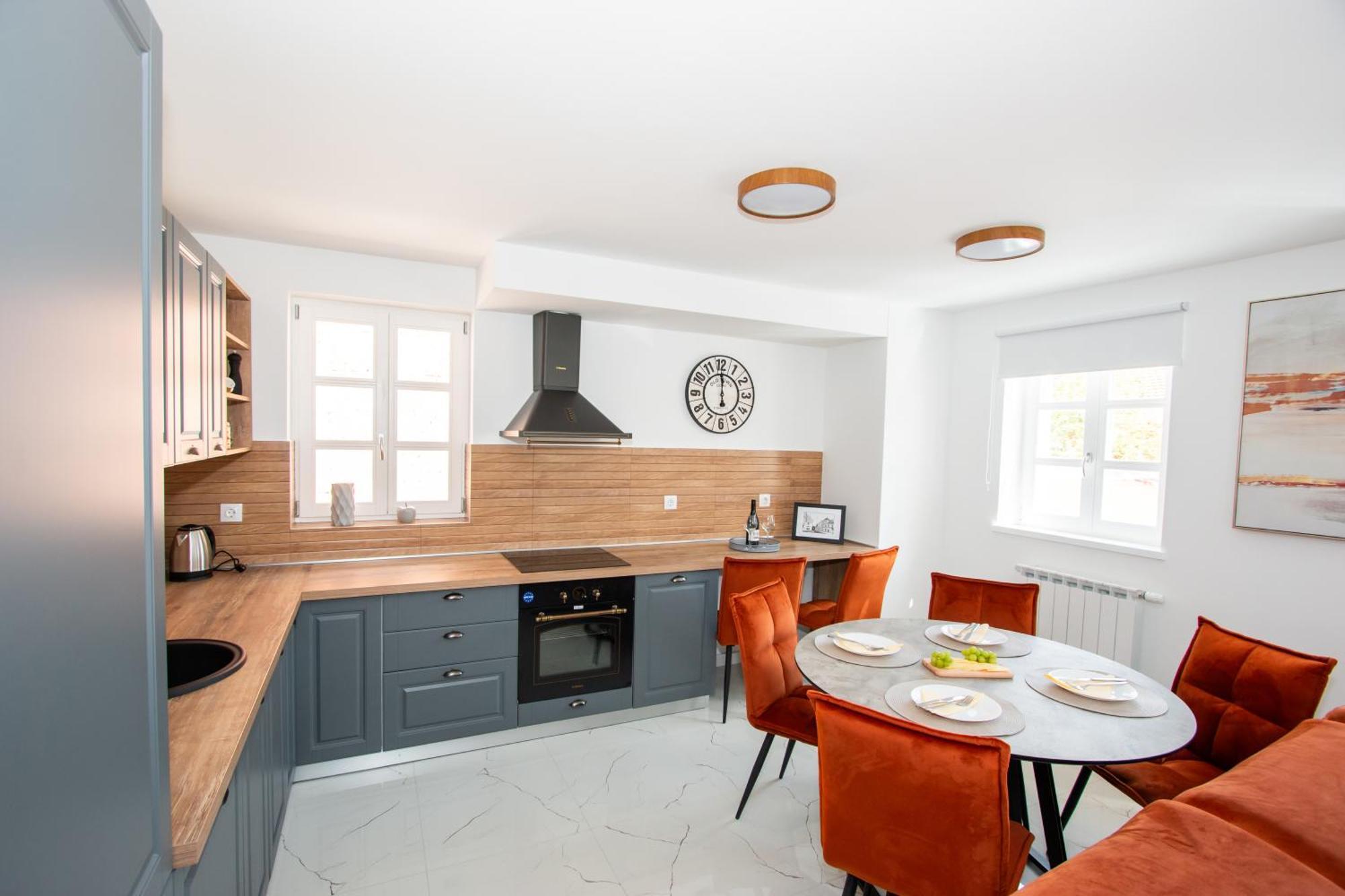Apartmani Kac Карловац Экстерьер фото